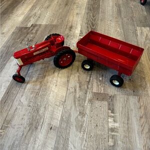 Vintage ERTL McCormick Farmall 350Red Tractor & ERTL Trailer